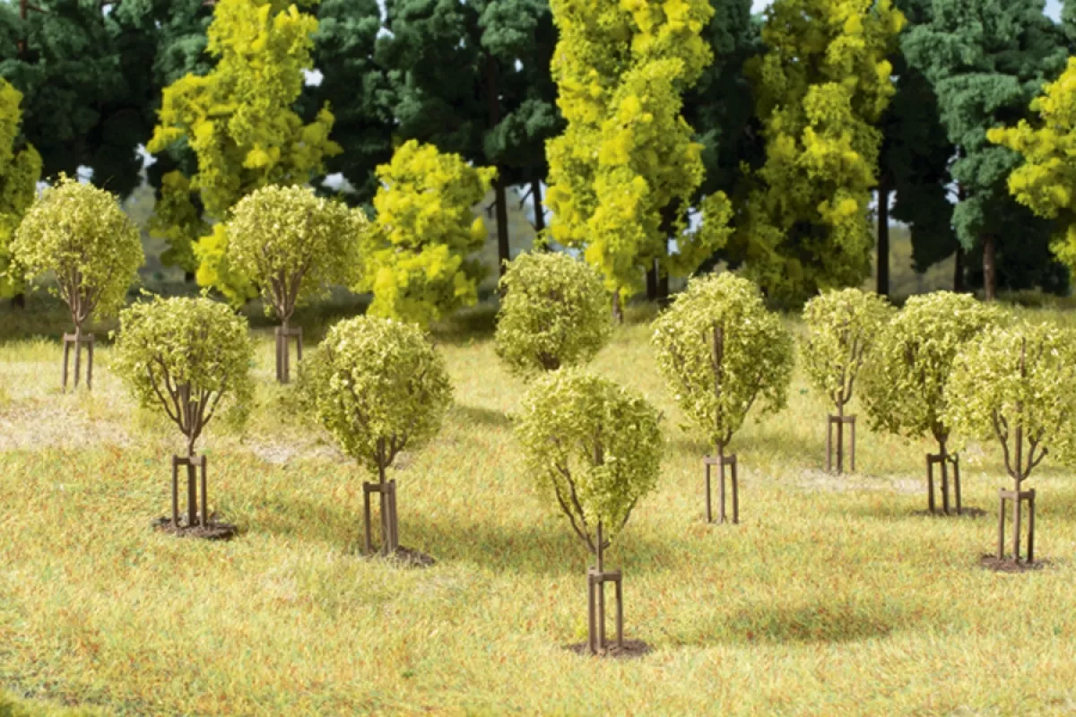 Auhagen - Fiatal fák